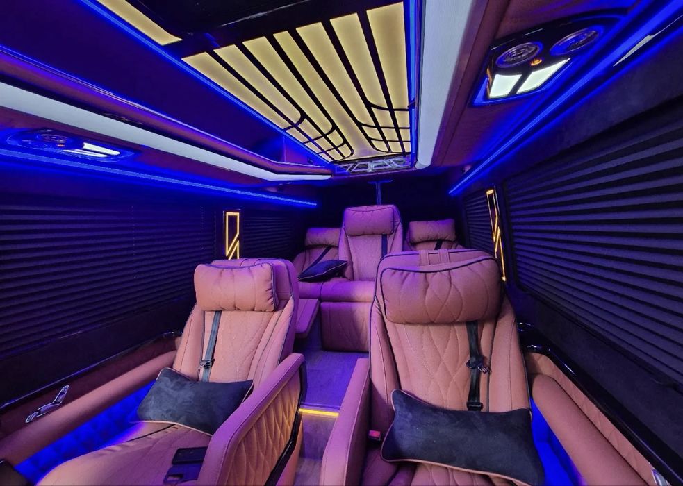 Перетяжка салону авто/Переобладнання авто/Перетяжка сидінь