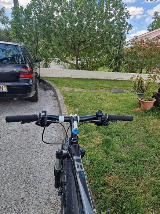 Rockrider RR 8.1 — Excelente Estado, Pronta a Andar