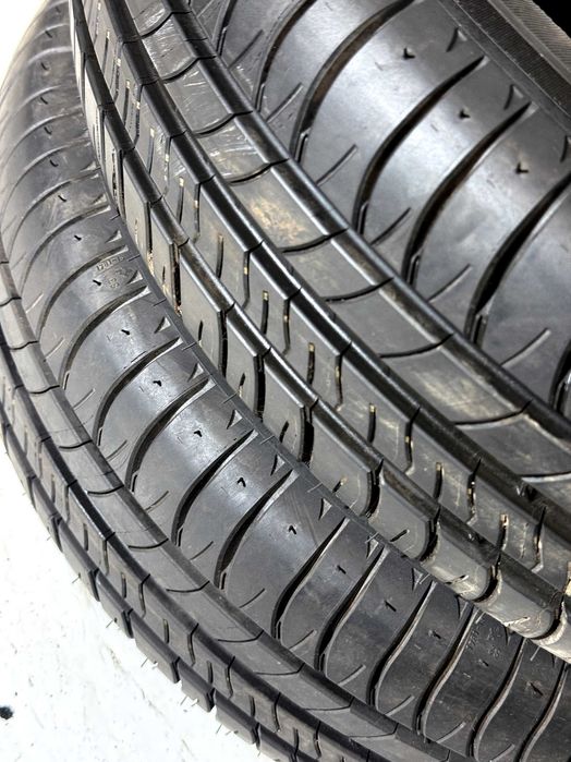 Pneus Michelin Energy Saver + 165/65/15 - Como NOVOS