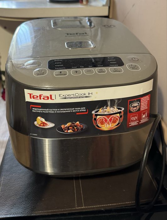 Мультіварка в гарному стані