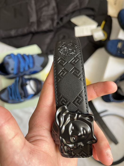 Versace ремінь, новий