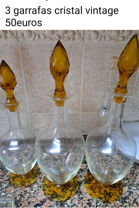 Várias peças decoracao