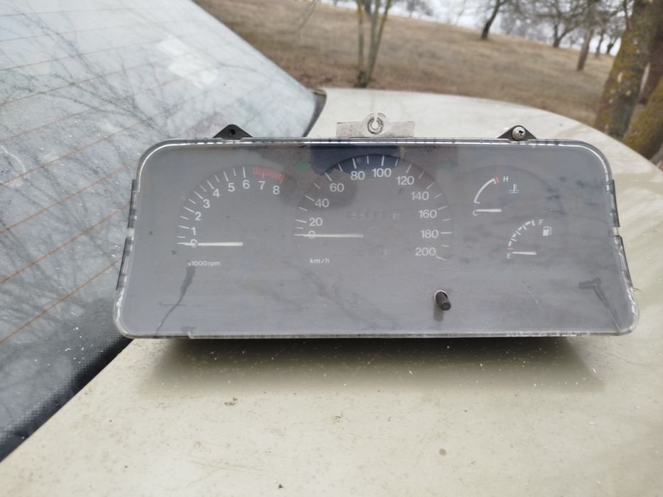 Фары Нексия Н100