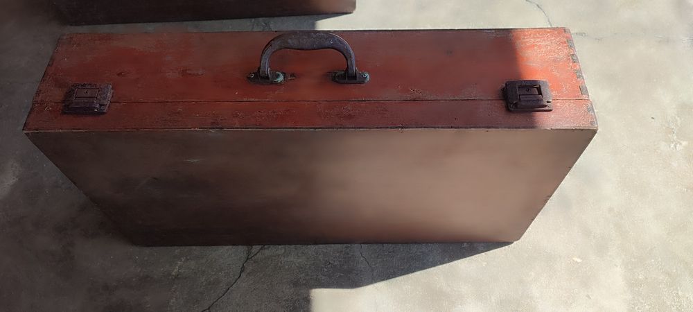 Mala de viagem em madeira