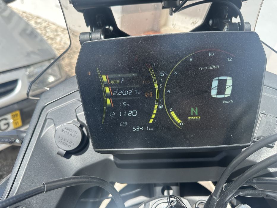 Voge 625 dsx 1 ano e 6000