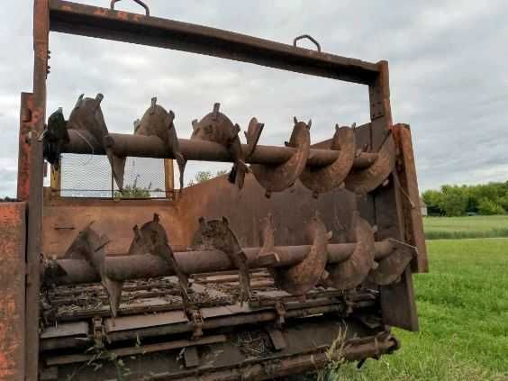Sprzedam rozrzutnik obornika brochard 8 ton