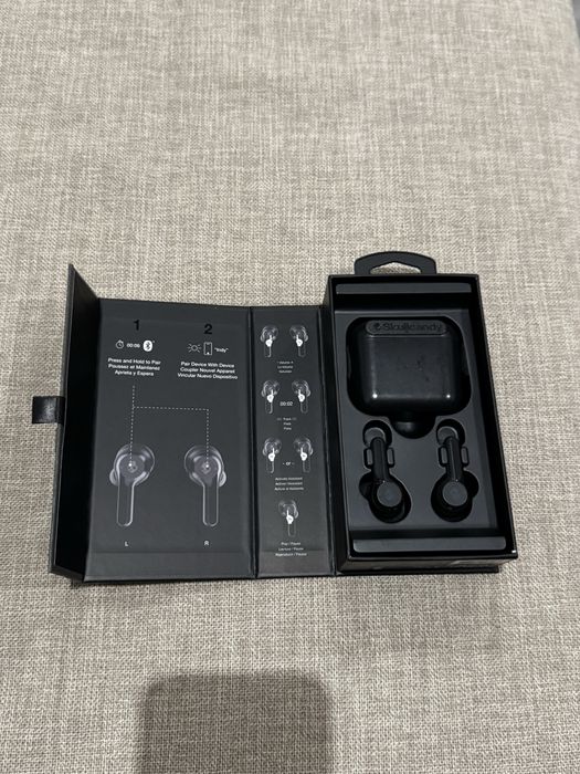 Phones Auriculares Bluetooth SKULLCANDY