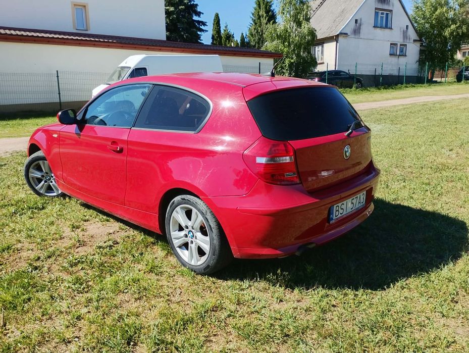BMW 1 dwa litry benzyna