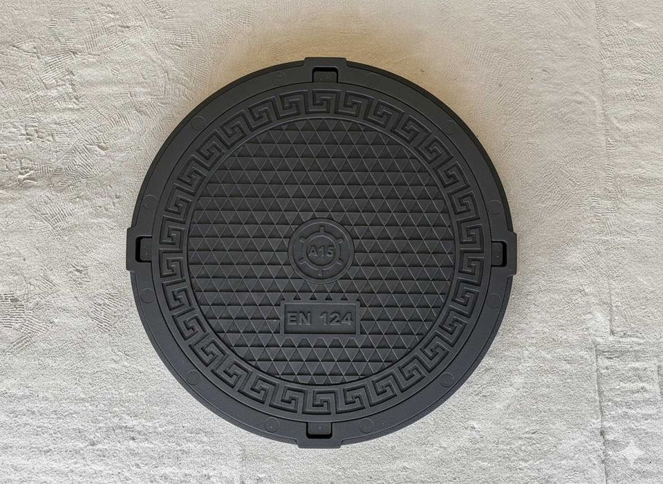 Люк каналізаційний полімерпіщаний Ø 0,98 м (А15) "Мексика" чорний