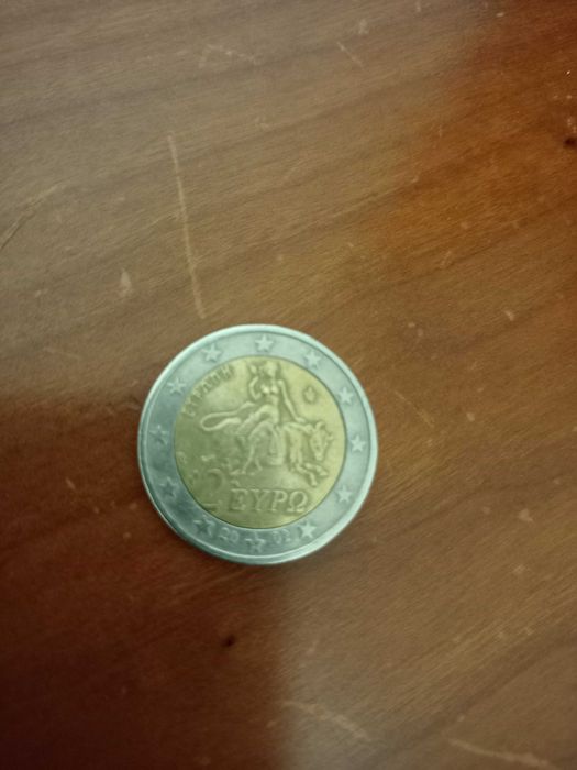 Moeda antiga de 2 euros Grécia 2002