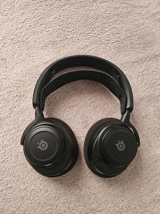 Słuchawki bezprzewodowe SteelSeries Arctis Nova 7