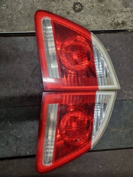 BMW E61 lampa tył lewa prawa w klapę przedlift lampy tylne