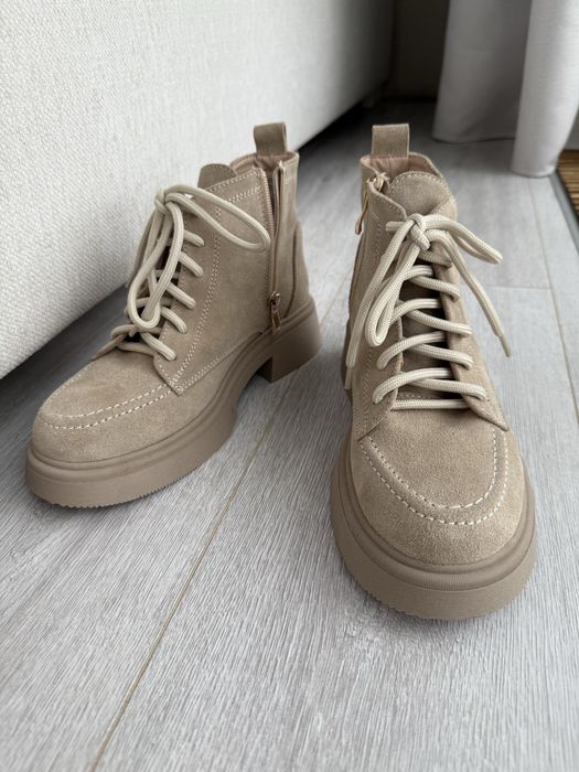 Нові жіночі замшеві черевики 37 р, чоботи, напівчеревики демісезонні