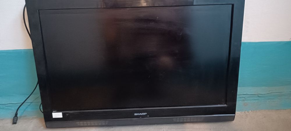 Продам телевизор SHARP