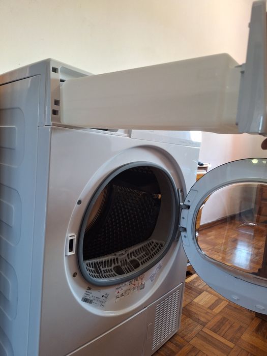 Máquina secadora de roupas Beko A+++ 8kg