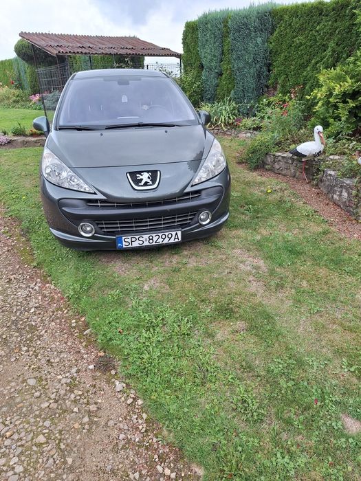 Peugeot 207