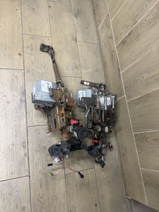 Електропідсилювач керма Renault Clio 3  Renault Modus
