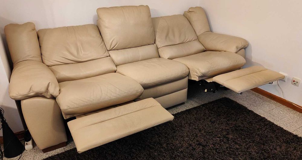 Sofá Divani & Divani 3 Lugares