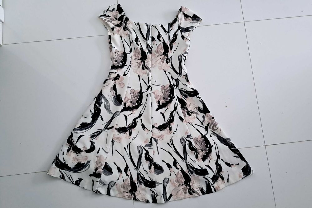 Vestido Zara tamanho M impecável