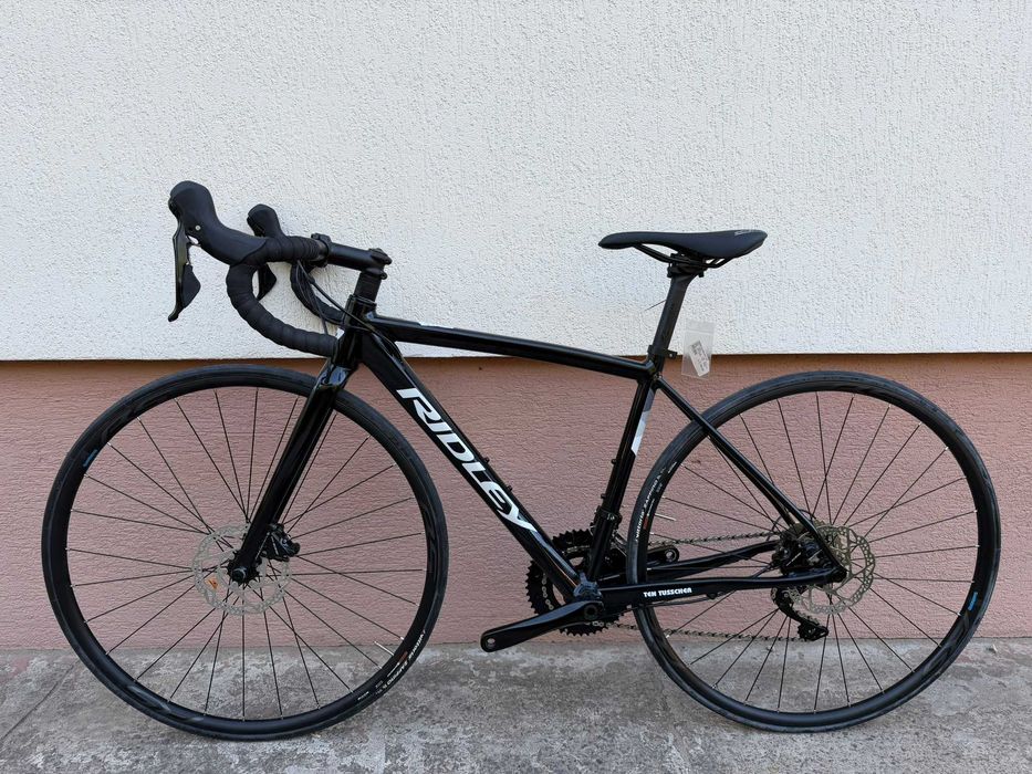Rower szosowy Ridley Fenix, Shimano 105, hydraulika