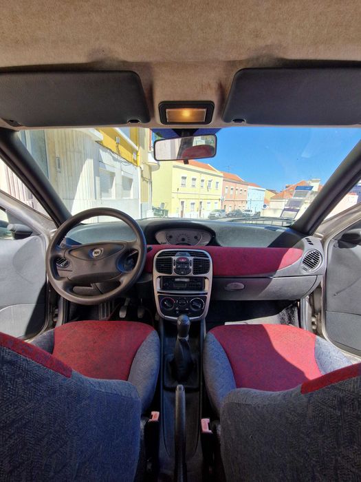 Lancia em super bom estado