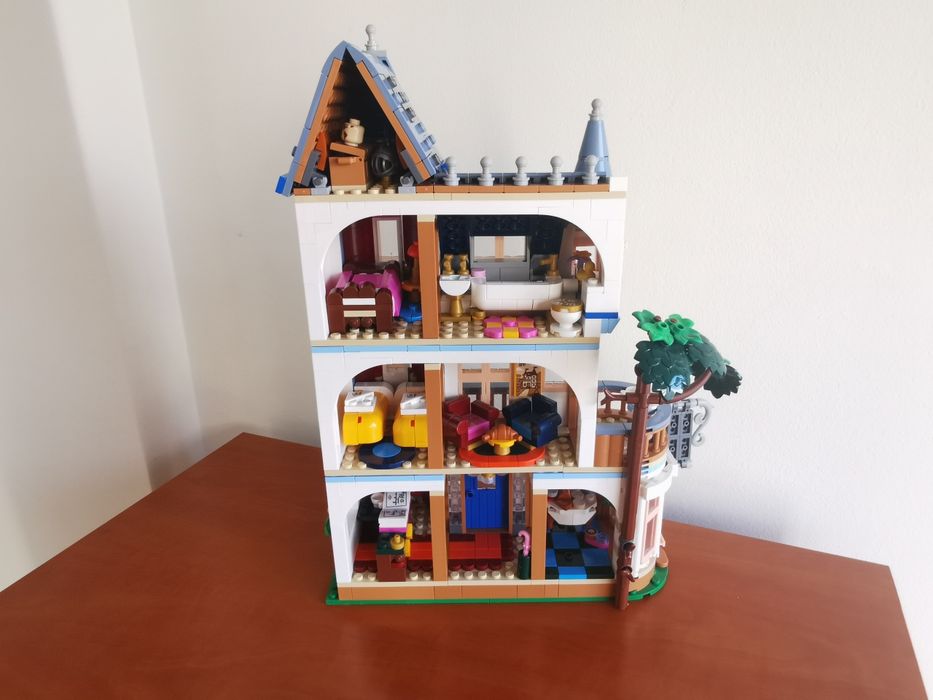 Lego 42638 Friends Castle Bed and Breakfast