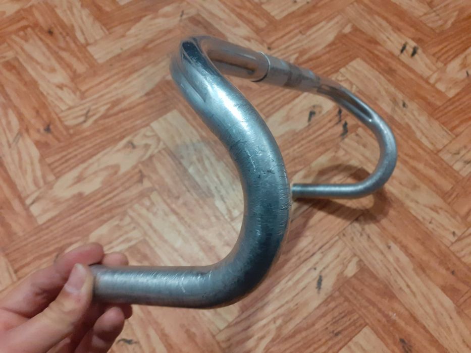 Кермо шосейне Чінеллі (Італія)