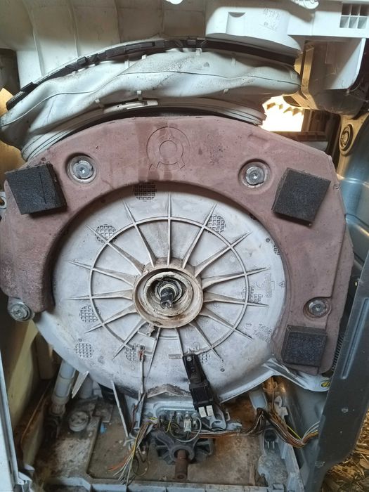 Пральна машина Electrolux L46000