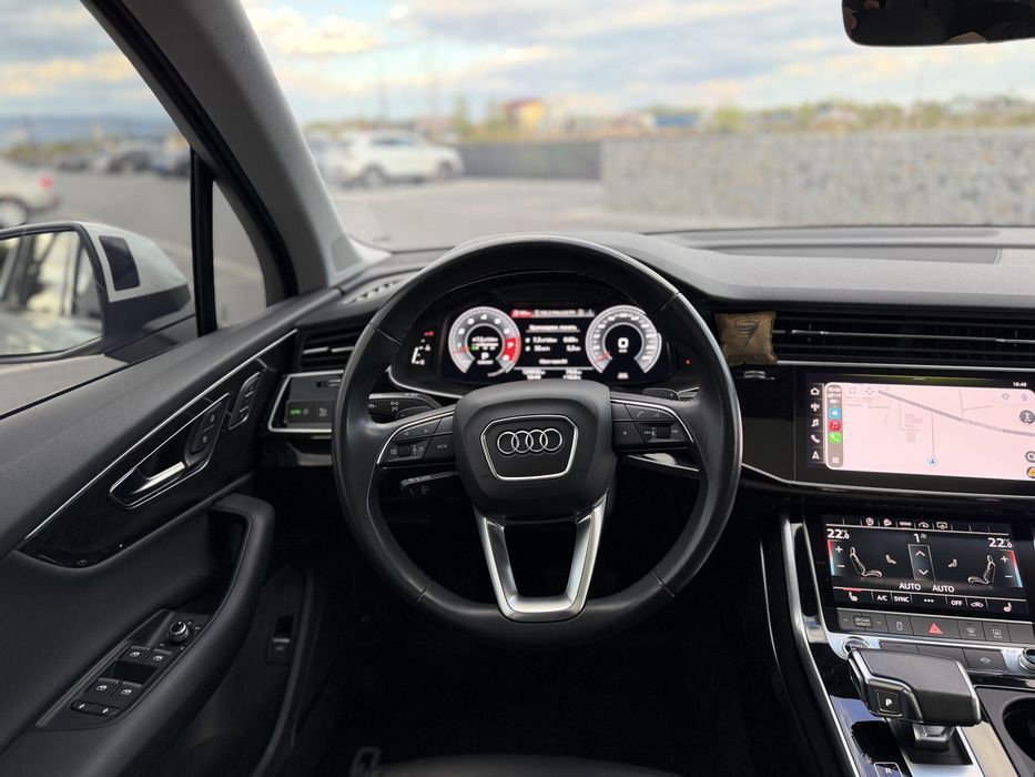 Продам Audi Q7 2021p