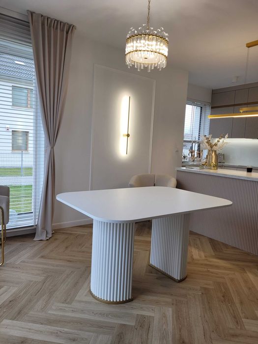 Stół z lamelami LORIS , BLAT – R200, AKANT Meble