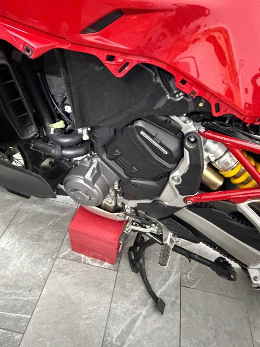 Ducati Multistrada V4 пластик