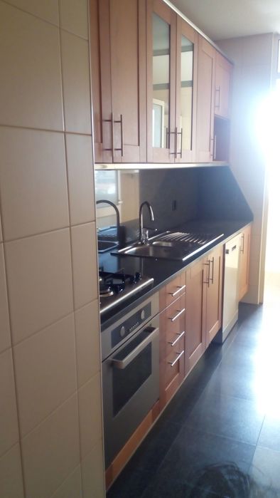 Alugo apartamento T1