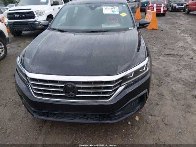 2021 Volkswagen Passat R-Line