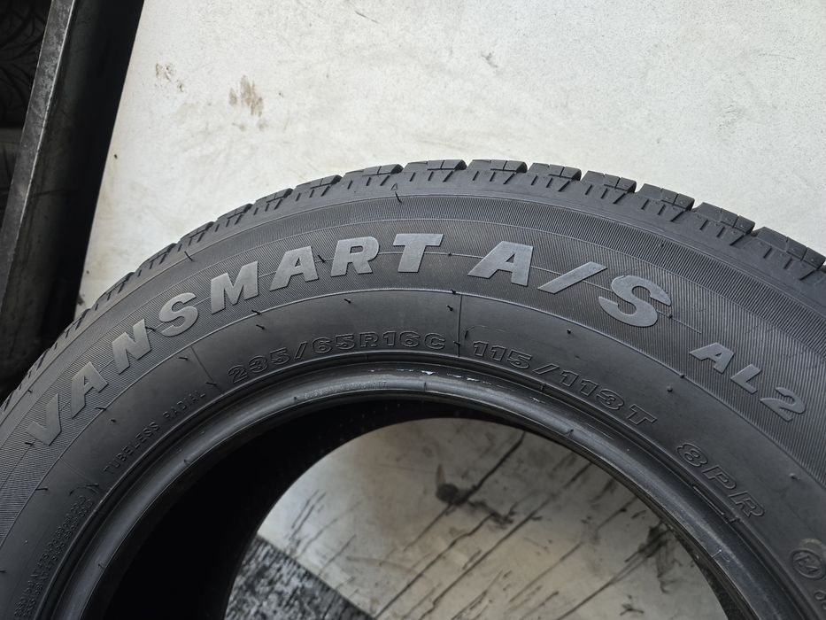 Sprzedam oponę 235/65 16" C Maxxis VanSmart  A/S  AL2  8mm 2023r