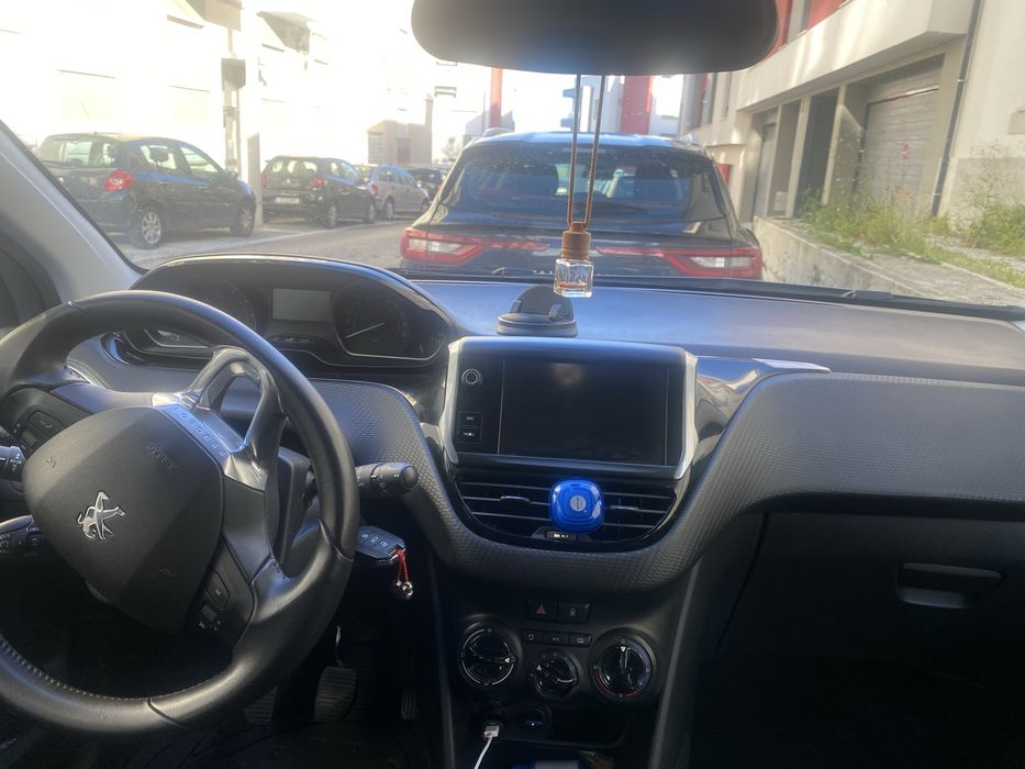 Peugeot 208 1.2 PureTech – Económico Gasolina/GPL