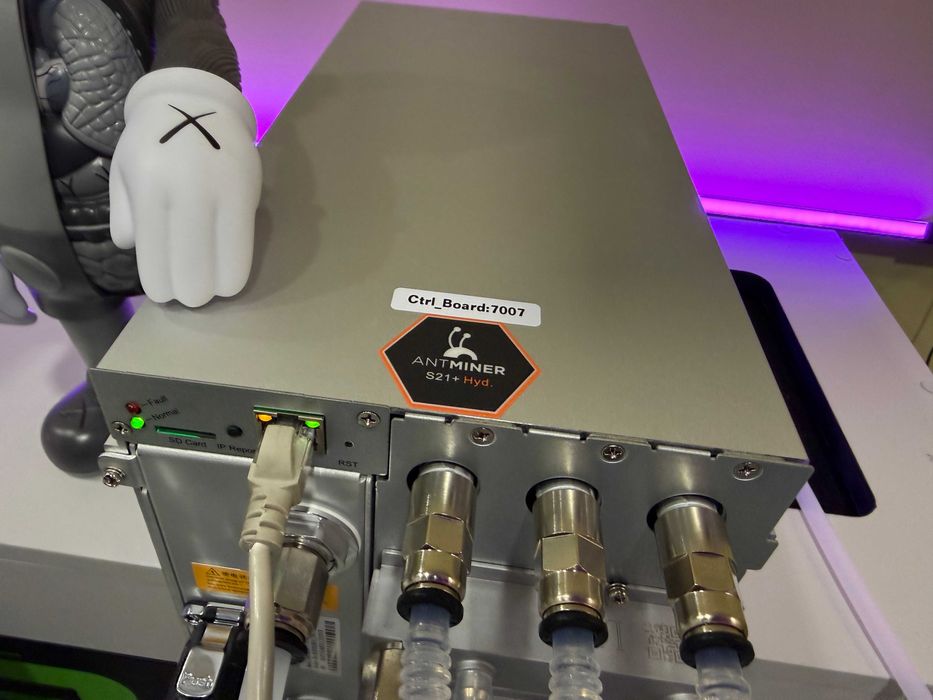 Асік S21+ Hydro 395 Th під замовлення, Antminer, асік, Майнер, Xilinx