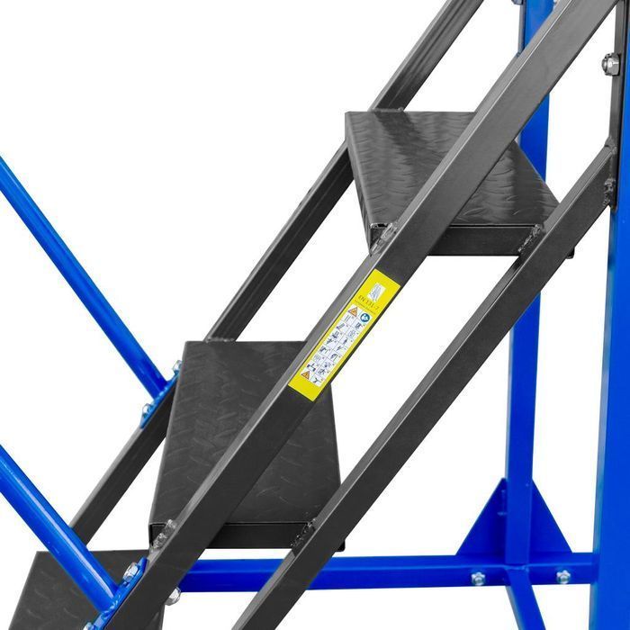 Drabina magazynowa przejezdna Mega-M STANDARD H-150 cm 6 stopni podest