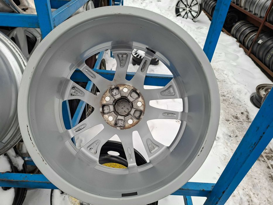 Оригінальні диски Ауді  5/112 R18 7J ET45 Audi 81A 601 025E .