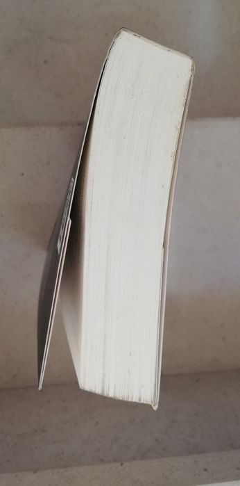 Vários livros do Dan Brown