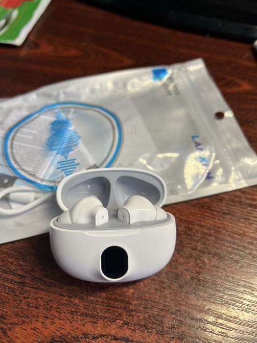 Безпроводные Вакумые наушники