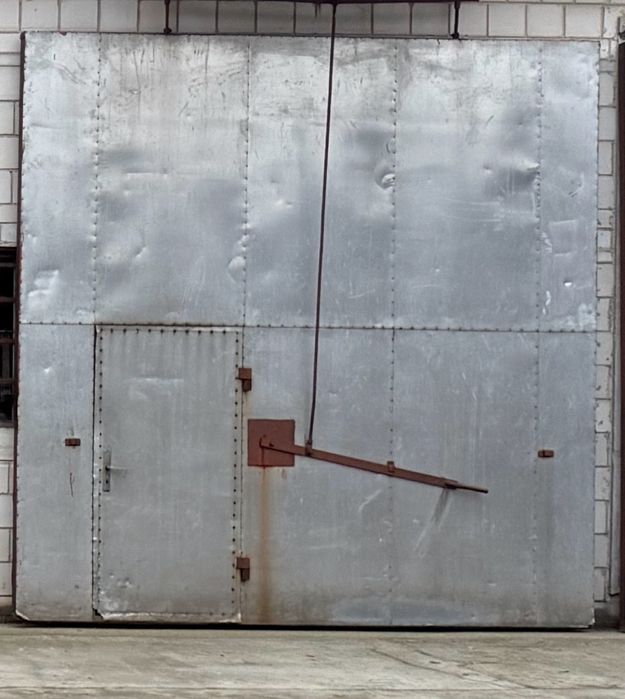 Drzwi przesuwne garazowe