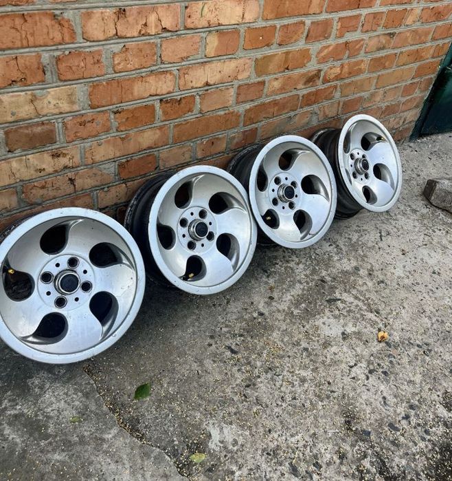 Продам диски TRW r13 4x98 ваз жигули титаны приора калина 4/98 4 98 13 4.98 fiat R13 р13