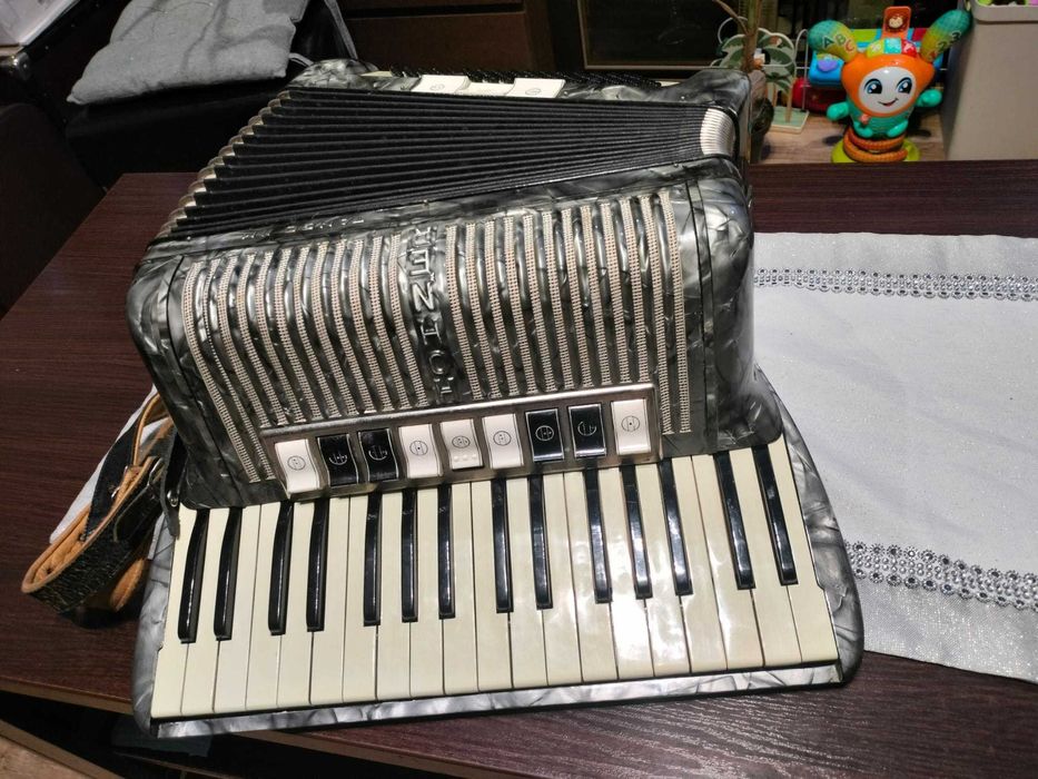 Akordeon Hohner tango II 96 bas