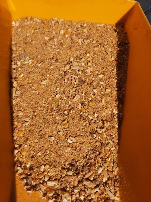 Zanęta sypka Duży Leszcz 1 kg