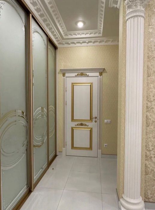 Коновальця 44а Оренда 3к квартири Метро Печерська