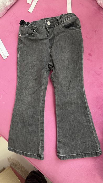 Продам речі для дівчинки 2–3 роки одним лотом