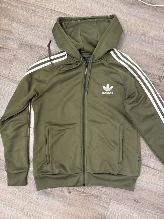 Adidas спортивна кофта
