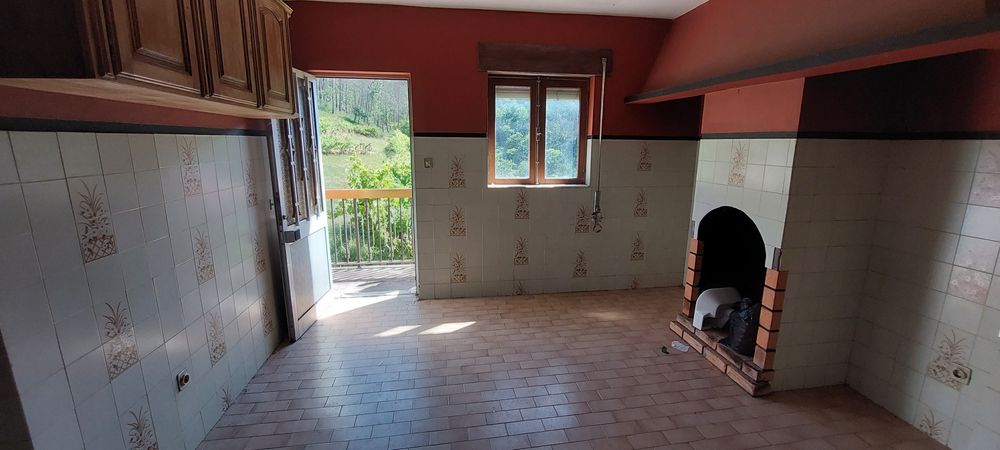 Casa com 3 quartos + terrenos em São Romão, Resende