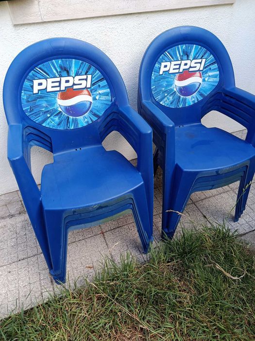 Cadeiras Jardim Pepsi