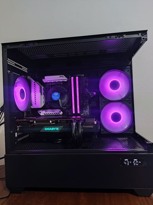 PC Gaming Intel i5 RX 5700 XT 16GB RAM Wifi